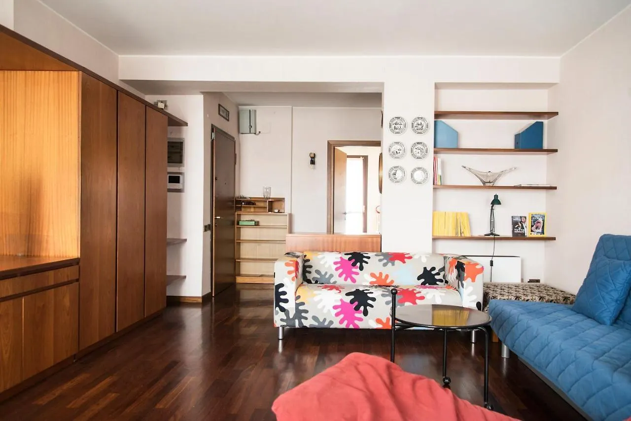 Youhosty - Vittadini 5 Milano İtalya